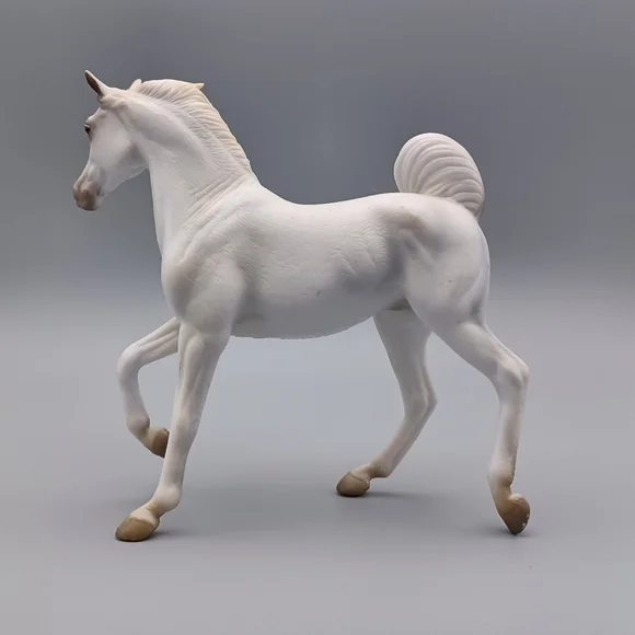 CollectA by Breyer Grey Arabian Mare - Picture 5 of 15